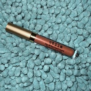 Stila Stay All Day Liquid Lipstick Dolce